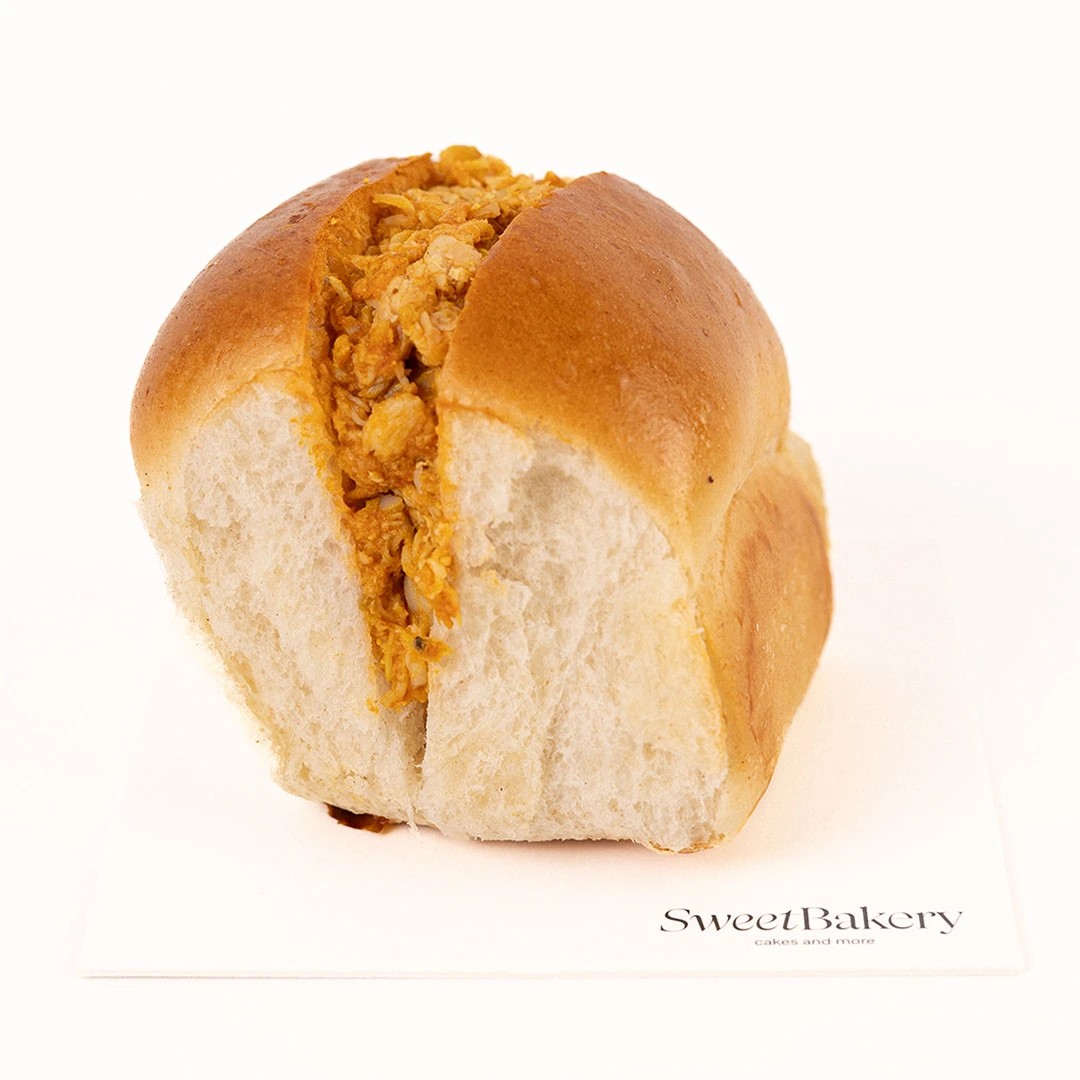 Brioche-roll de pollo al curry